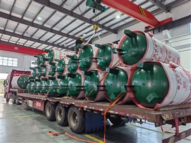 在采購新的儲氣罐時，您應該注意以下幾個關鍵方面： 合規性 - 確保儲氣罐的設計、制造和檢驗符合國家頒布的法律法規和安全技術規范，如GB 150《壓力容器》標準或者NB/T 47052等相關標準。 設計要求 - 根據您的需求選擇合適的設計壓力、容積和材質。